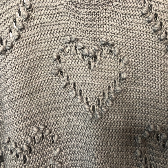 Hinge Women Plus Size 1x Heart Sweater - Picture 3 of 7